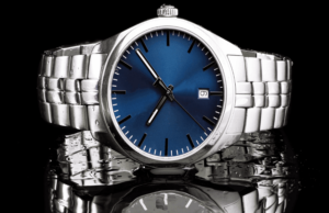 Luxury watch buyers