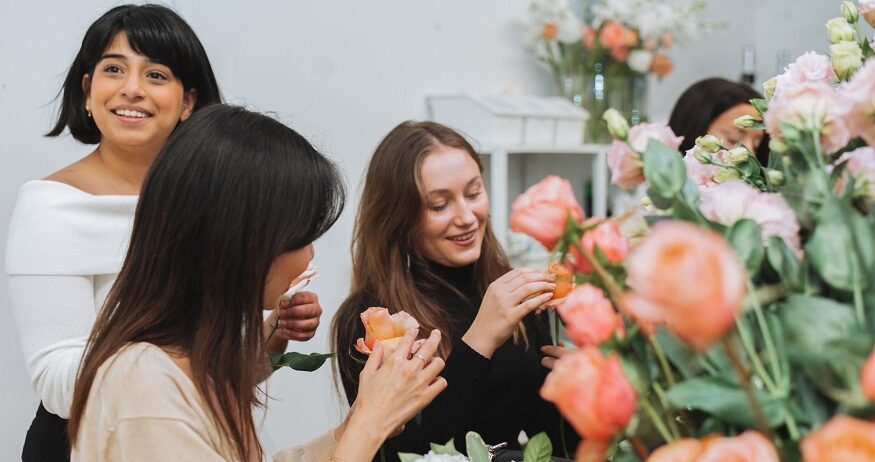 Secrets from the Florist’s Workshop: Arrangements That Wow